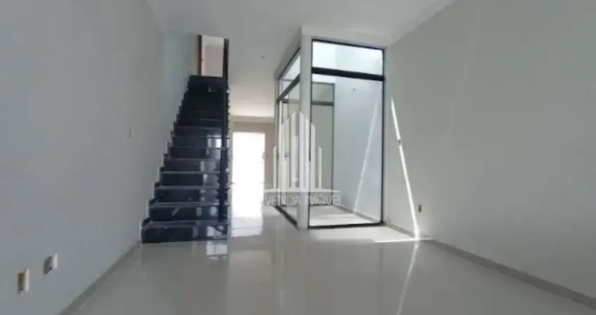 Casa com 3 quartos à venda na Rua Cabruê, --, Vila Alpina, São Paulo