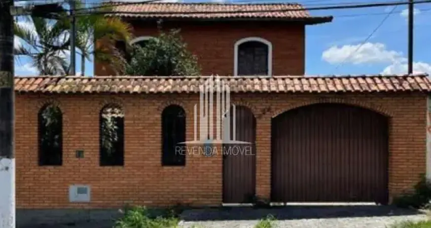 Casa de luxo à venda em são paulo-sp, jardim iporanga: 4 quartos, 1 suíte, 1 sala, 4 banheiros, 6 vagas, 230m².