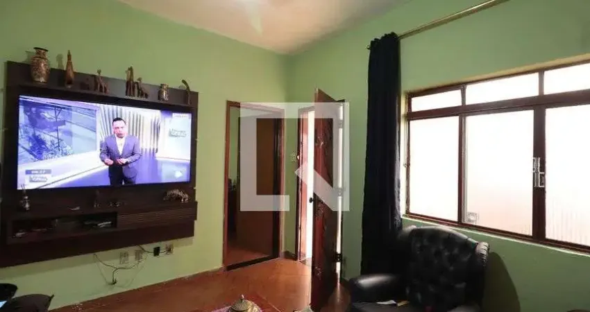 Casa com 2 quartos à venda na Rua São Valentim, --, Vila Carrão, São Paulo