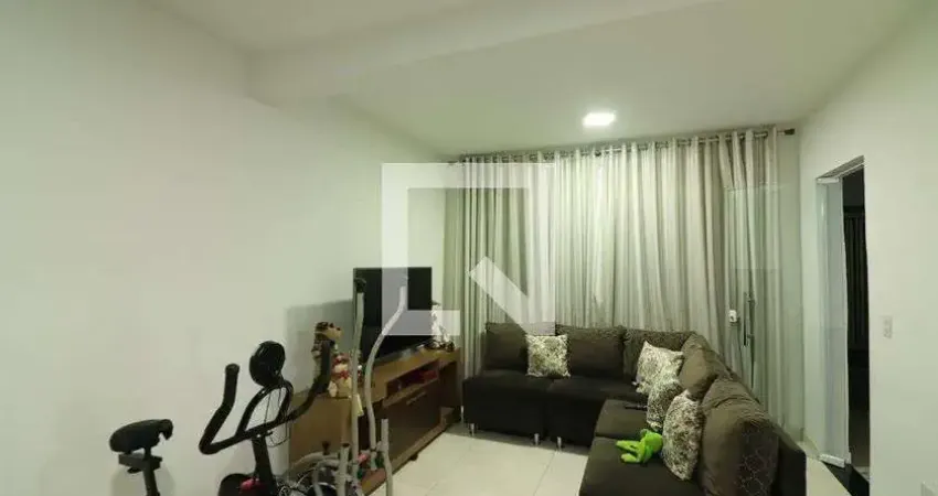 Casa com 3 quartos à venda na Rua dos Freixos, --, Dos Casa, São Bernardo do Campo