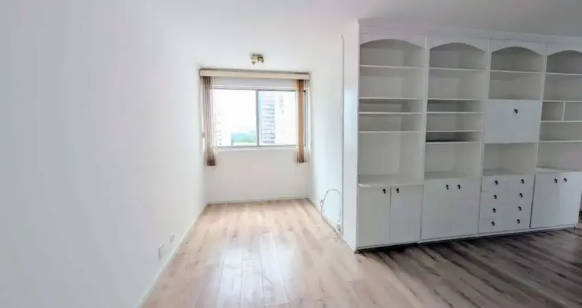 Condomínio Saint Moritz, Moema - Apartamento de 80m² com 2 dormitórios,1 banheiro e 1 vaga