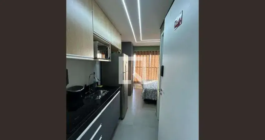 Kitnet / Stúdio à venda na Rua Dias Vieira, --, Vila Sônia, São Paulo