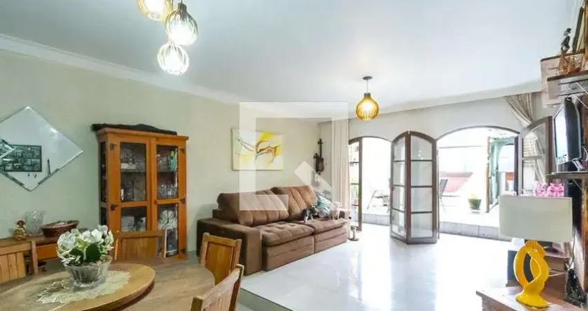 Casa com 3 quartos à venda na Rua Virgílio Miraglia, --, Nova Petrópolis, São Bernardo do Campo