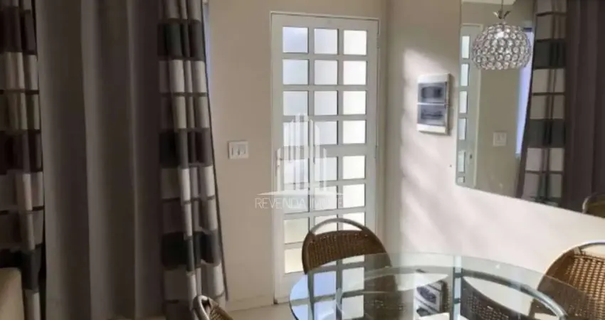 Casa em Condomínio de Alto Padrão em Cotia-SP, Jardim Belizário: 3 quartos, 2 suítes, 2 banheiros, 2 vagas, 83,22 m².