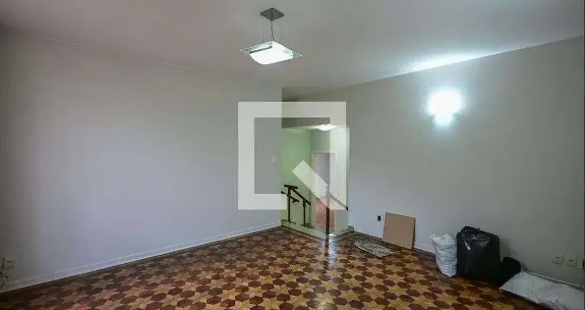 Casa com 2 quartos à venda na Rua Professor Egas Moniz, --, Jardim Londrina, São Paulo
