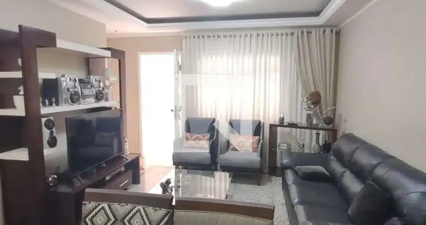 Casa com 3 quartos à venda na Rua José Ferrari, --, Santo Antônio, São Caetano do Sul