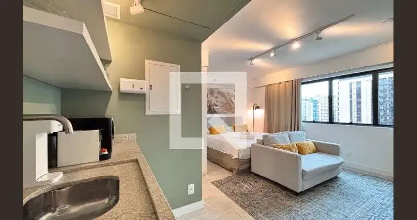 Kitnet / Stúdio à venda na Avenida Ibirapuera, --, Moema, São Paulo