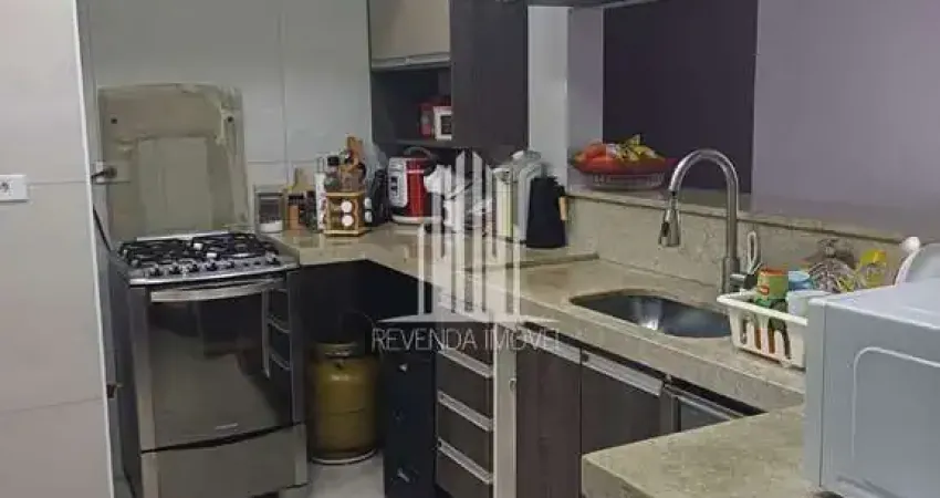 Apartamento à venda em São Caetano do Sul-SP, no bairro Santa Maria: 3 quartos, 1 sala, 2 banheiros, 2 vagas de garagem. Venha conhecer!