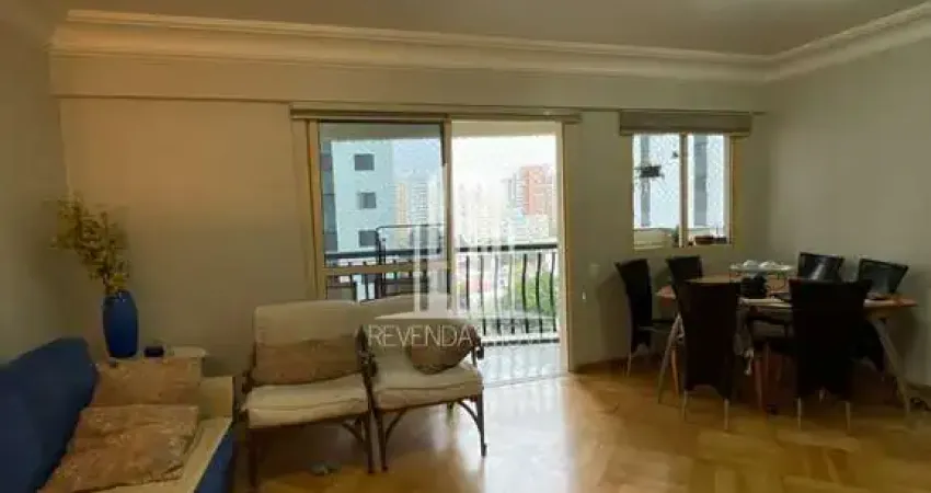 Apartamento à venda em Moema, São Paulo-SP: 3 quartos, 1 suíte, 2 salas, 3 banheiros, 2 vagas. Oportunidade imperdível!