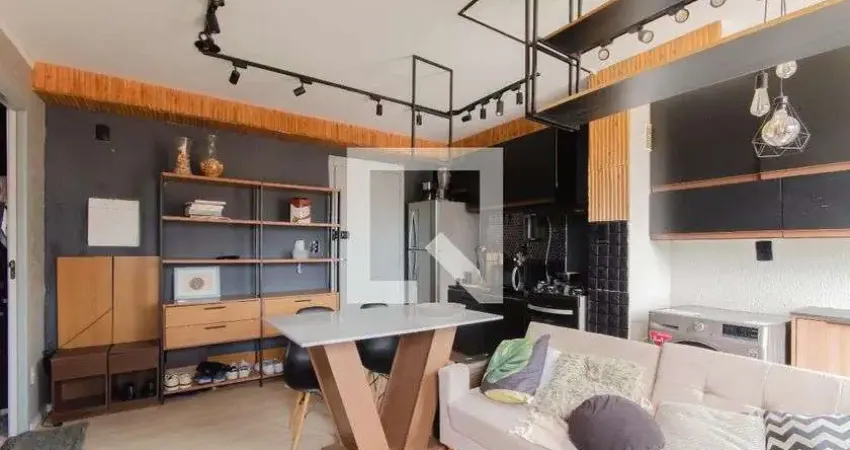 Apartamento com 1 quarto à venda na Rua Mariano Procópio, --, Cambuci, São Paulo