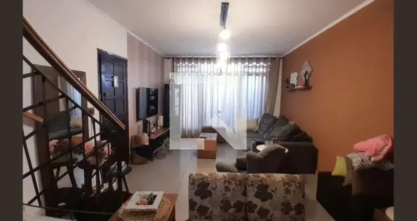 Casa com 3 quartos à venda na Rua Estevão Baião, --, Campo Belo, São Paulo