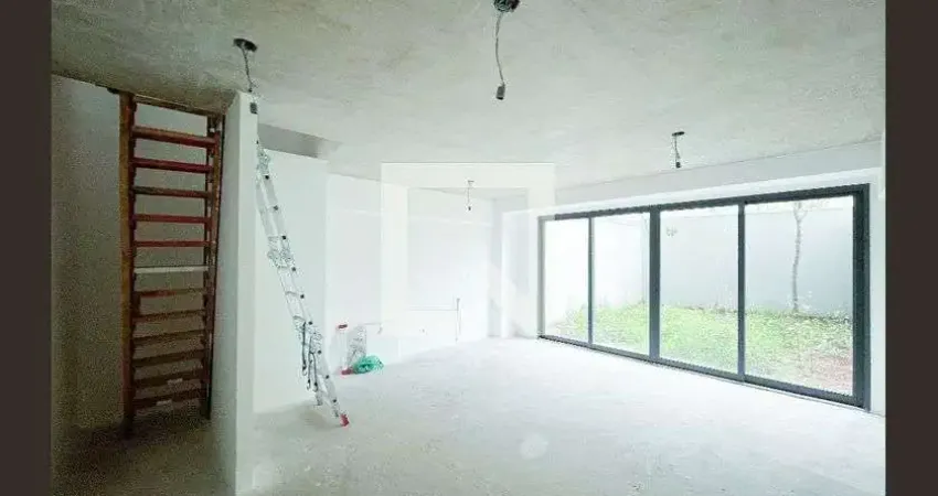 Casa em condomínio fechado com 2 quartos à venda na Rua Capitão Alceu Vieira, --, Vila Romana, São Paulo