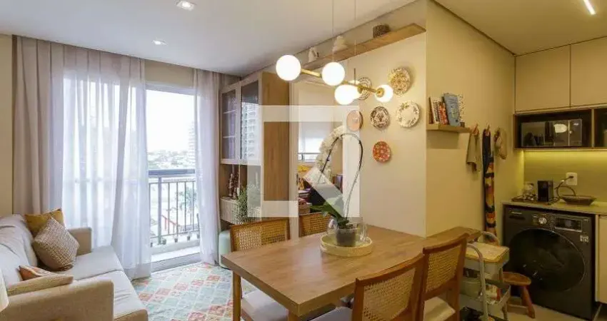 Apartamento com 2 quartos à venda na Avenida dos Carinás, --, Moema, São Paulo