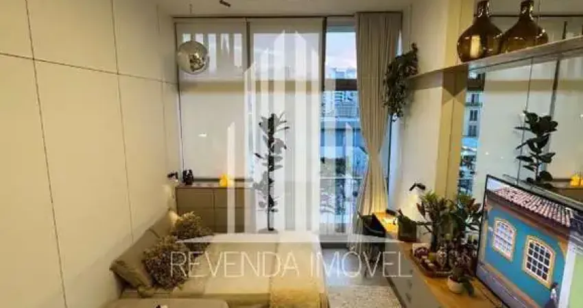 Apartamento à venda porteira fechada na Vila Mariana, São Paulo-SP: 1 quarto, 1 banheiro, 25,00 m² de área!