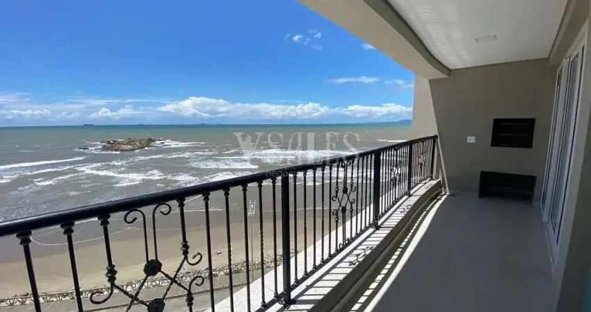 Frente mar magnifico com 3 suites, area de lazer, desing moderno e luxuoso