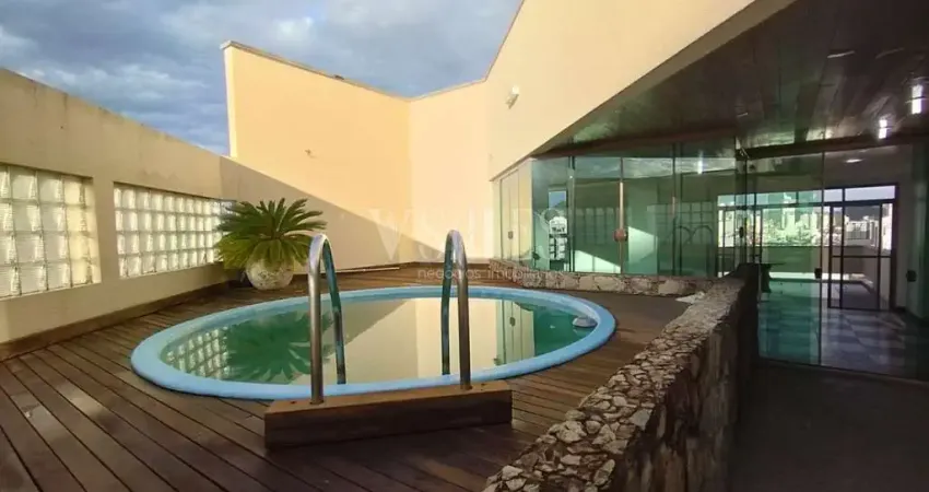 Apartamento com 4 quartos para alugar na Rua Arlécio de Souza Flor, Centro, Itajaí