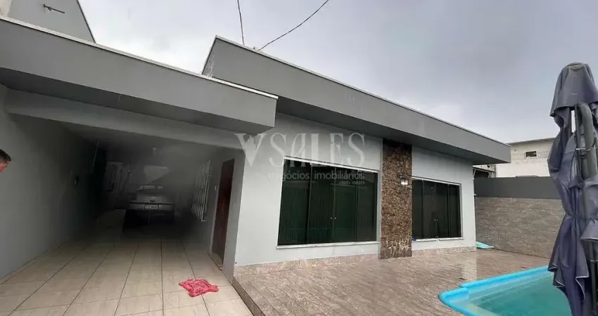 Casa averbada com 4 quartos, piscina e excelente localização em itajaí