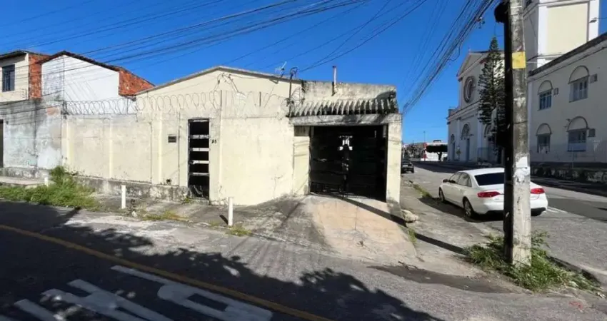 Casa com 3 quartos à venda em São João do Tauape, Fortaleza 