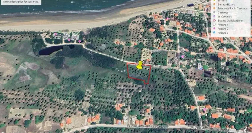 Terreno à venda na Praia de Moitas, Amontada