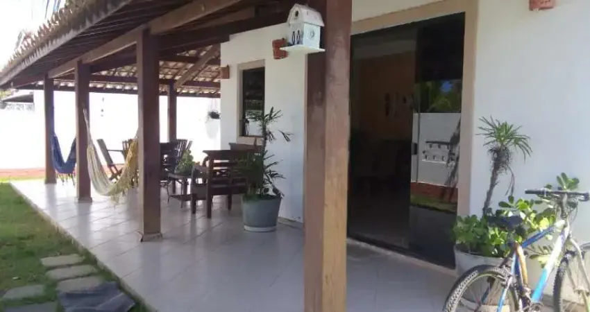 Casa em condomínio fechado com 4 quartos à venda na Rua Priscila B Dutra, Buraquinho, Lauro de Freitas