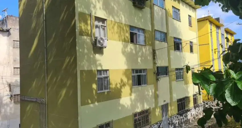 Apartamento com 2 quartos à venda na Avenida Luís Viana, Saboeiro, Salvador