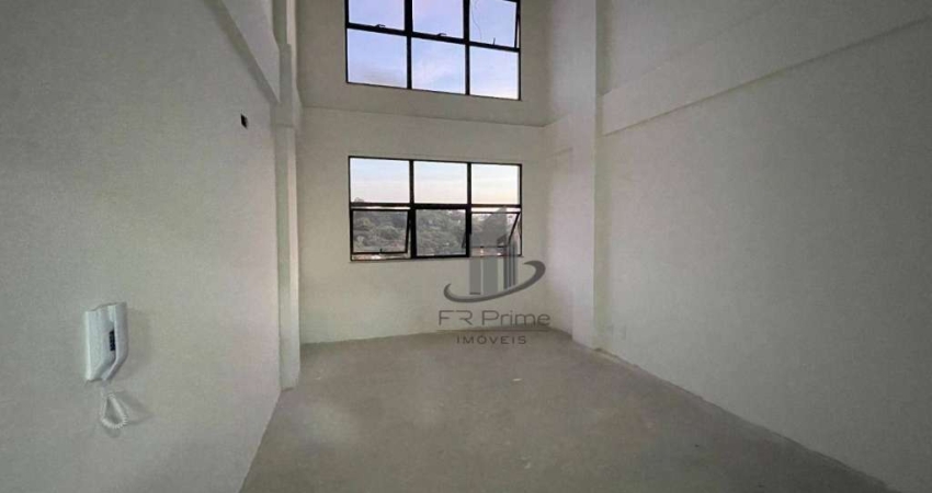 Excelente Sala com pé direito duplo à venda por R$ 240.000 - Vila Santa Cecília - Volta Redonda/RJ