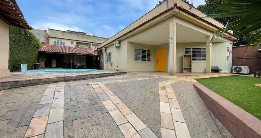 Espetacular Casa com SENSACIONAL Área de Lazer - Jardim Amália II - Volta Redonda/RJ