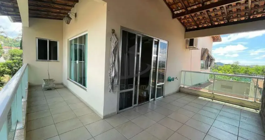 Maravilhosa Casa com 4 quartos à venda, 258,60 m² por R$ 950.000 - Limoeiro - Volta Redonda/RJ