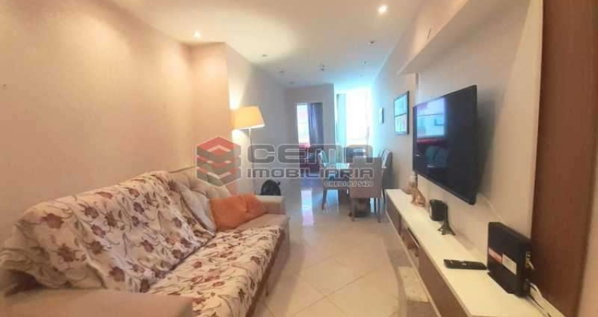 Apartamento com 2 quartos à venda na Rua Bento Lisboa, Catete, Rio de Janeiro