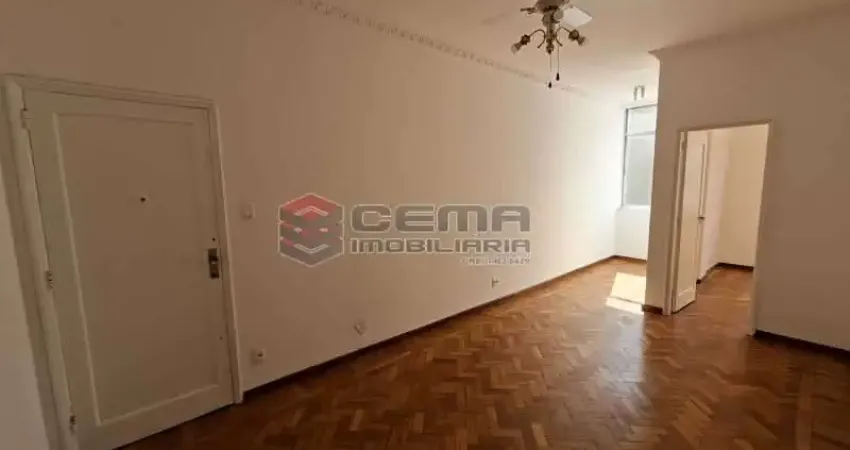 Apartamento com 2 quartos para alugar na Rua Marquês de Paraná, Flamengo, Rio de Janeiro