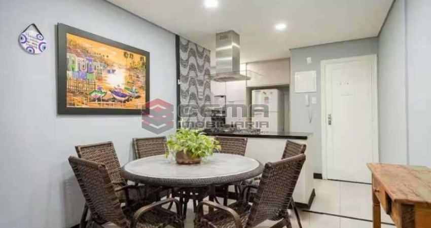 Apartamento com 3 quartos à venda na Avenida Atlântica, Copacabana, Rio de Janeiro