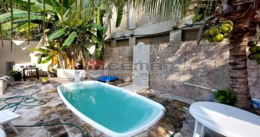 Casa com 3 quartos para alugar na Rua Santo Amaro, Glória, Rio de Janeiro