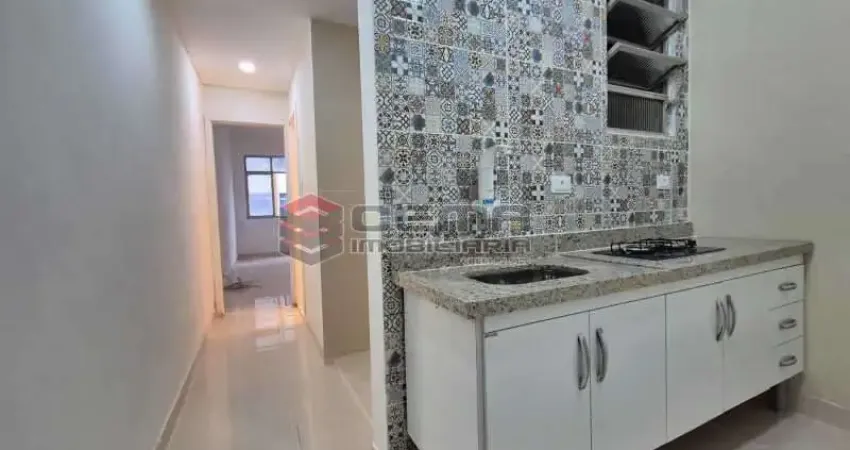 Kitnet / Stúdio à venda na Rua Washington Luís, 126, Centro, Rio de Janeiro