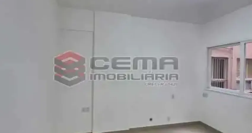 Apartamento à venda na Rua Figueiredo Magalhães, Copacabana, Rio de Janeiro