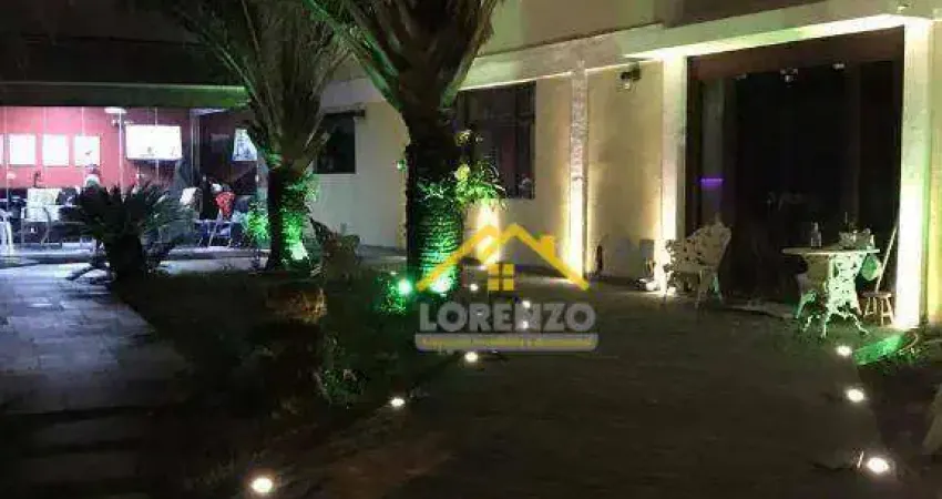 Sobrado com 3 dormitórios à venda, 504 m² por R$ 3.500.000,00 - Vila Gilda - Santo André/SP