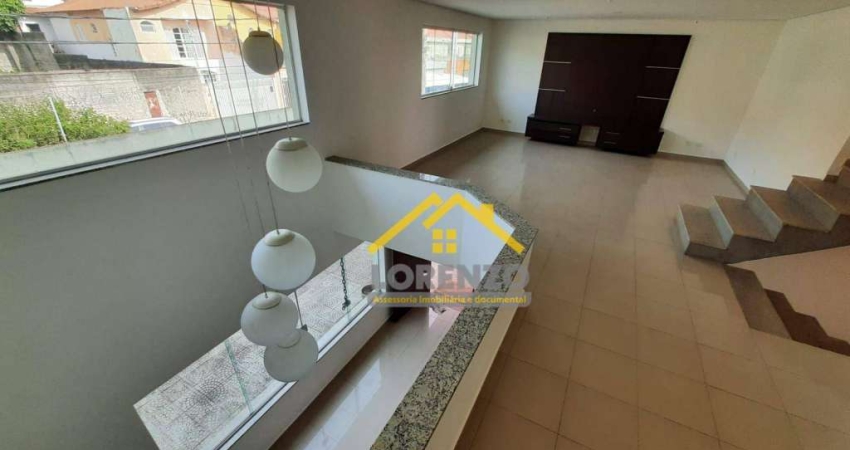 Sobrado com 05 dormitórios à venda, 330 m² por R$ 1.237.000 - Santa Maria - Santo André/SP