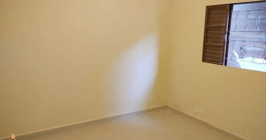 Casa térrea reformada na vila cascatinha | silvia simone imóveis