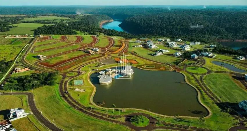 Terreno à venda em Foz do Iguaçu no Condomínio Royal Boulevard Yacht Residence e Resort .