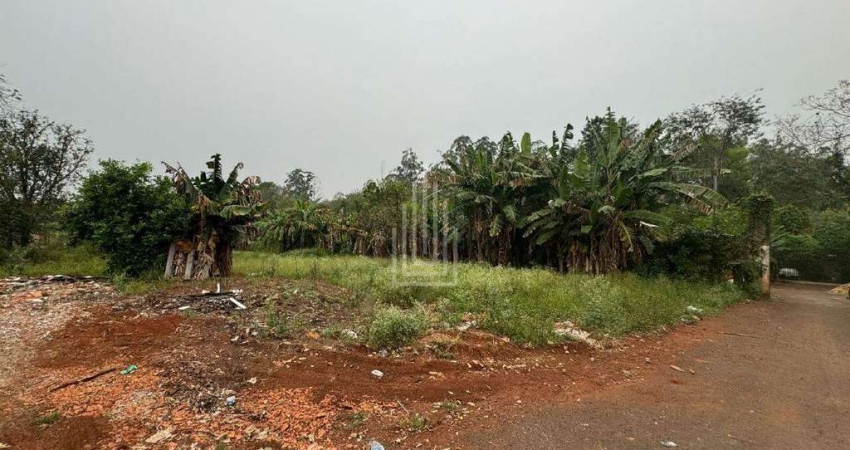 Terreno à venda no bairro Vila Carimã em Foz do Iguaçu.