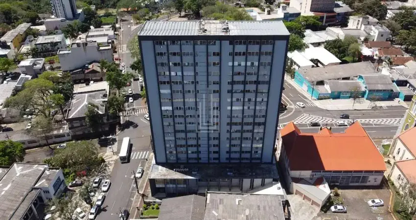 Apartamento duplex à venda no edifício banestado em foz do iguaçu.