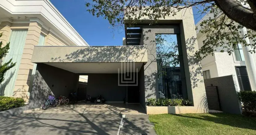Casa à venda no condomínio residencial safira em foz do iguaçu.