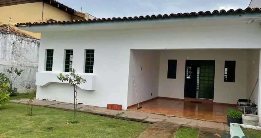 Casa com ponto comercial para venda, Jardim Cuiabá, Cuiabá - CA5279