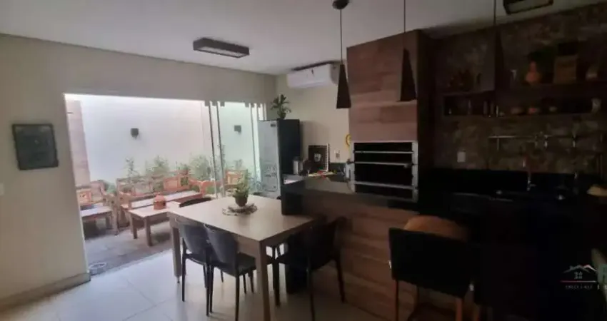 Casa com 3 quartos à venda na Rua Clarindo Epifânio da Silva, 500, Despraiado, Cuiabá