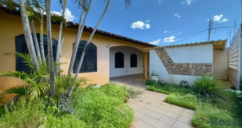 Casa com 3 quartos à venda na Rua Malaia/ atual Rua APOLONIO FERNANDES, 284, Jardim Shangri-La, Cuiabá