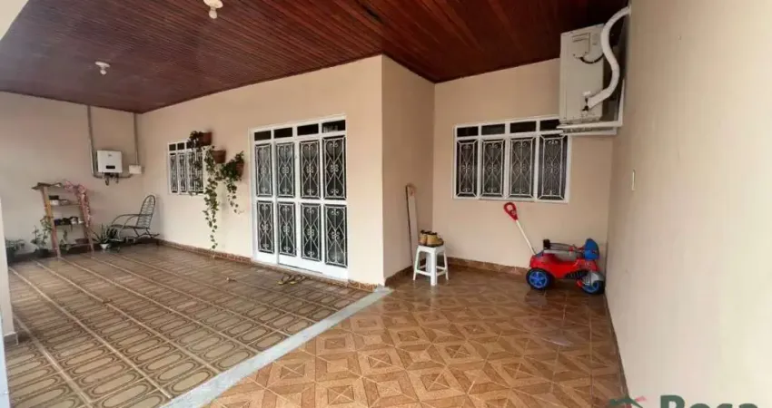 Casa para venda, 3 quartos, Cristo Rei, Várzea Grande - CA7606
