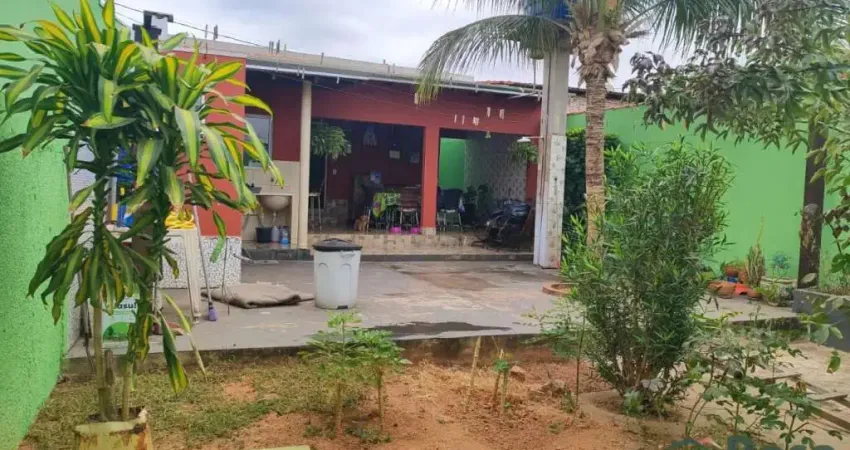 Casa com 3 quartos à venda na Rua Catorze, 168, Dom Bosco, Cuiabá