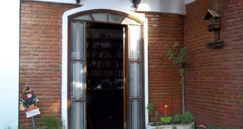 Casa com 5 quartos à venda no Santa Rosa, Cuiabá 