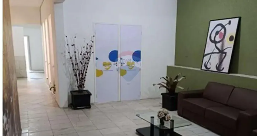 Sobrado comercial com 330m2 , 9 salas ,6 banheiros e 3 vagas em santa cecília. oportunidade para investidores