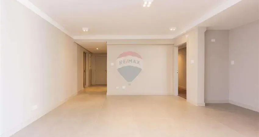 Reduzimos o valor, apto 100% reformado em frente ao colégio dante-á.útil 212m² 3 dorms (1 suíte)copa, lavabo, homeoffice,2 vagas r$2.750.000,00.