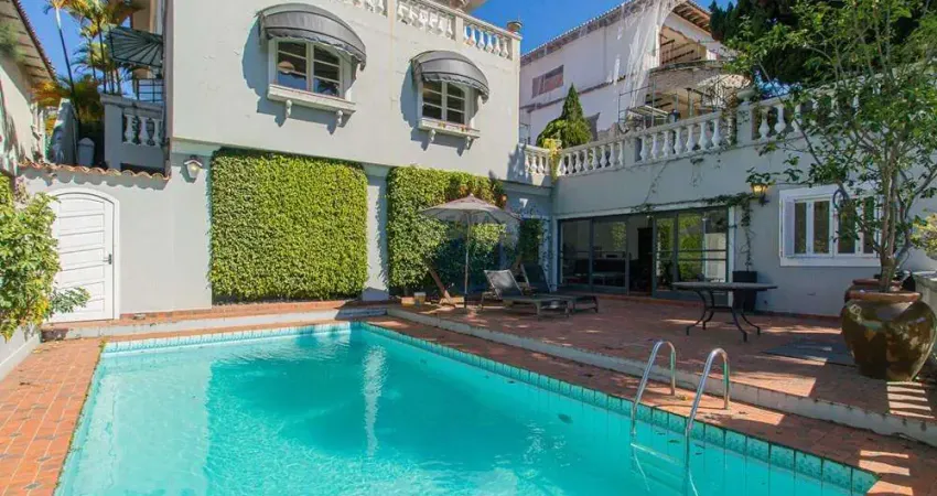 Casa de seus sonhos no prestigiado pacaembu com piscina e churrasqueira